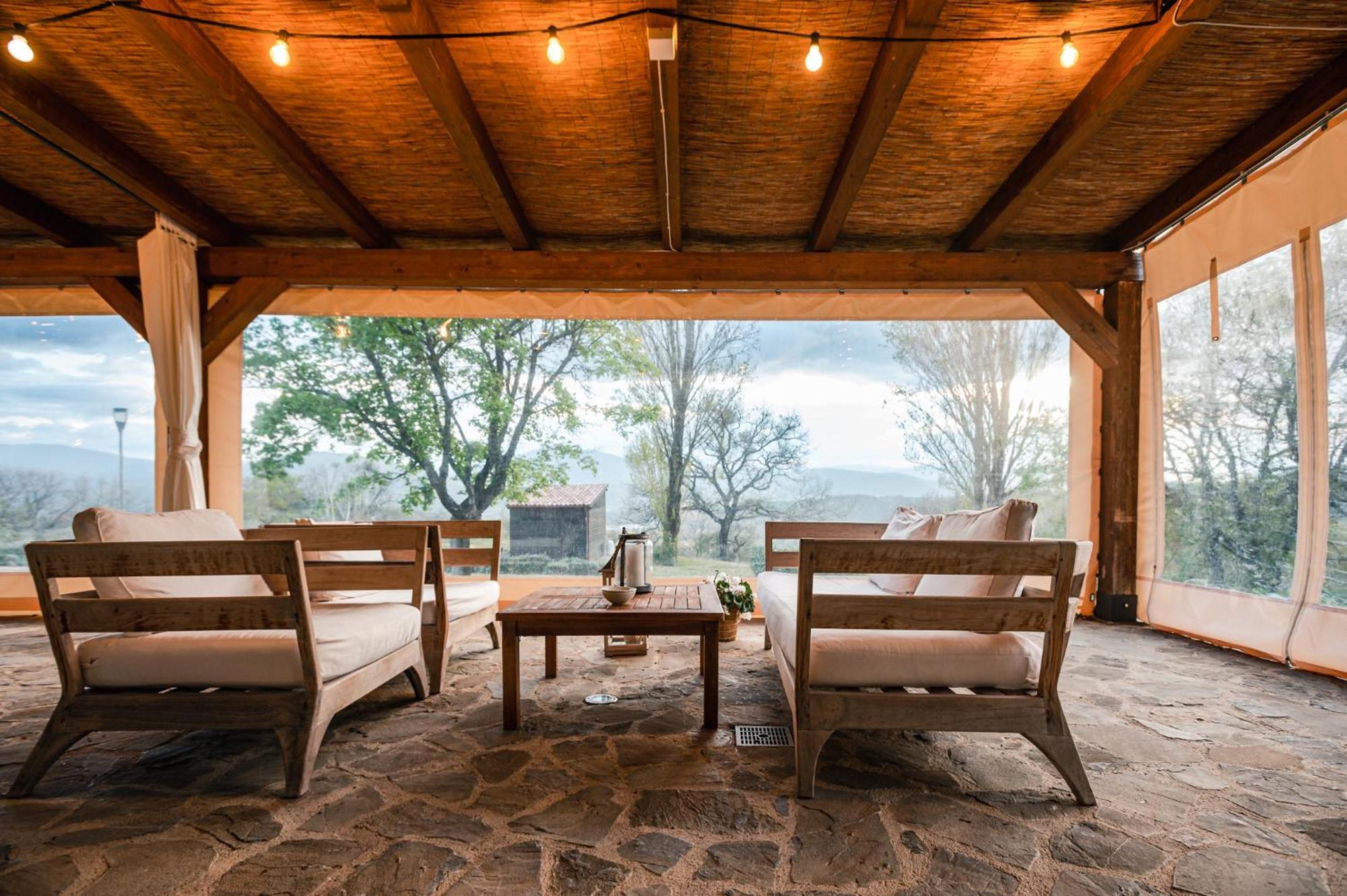 Nikis Resort Губио Стая снимка